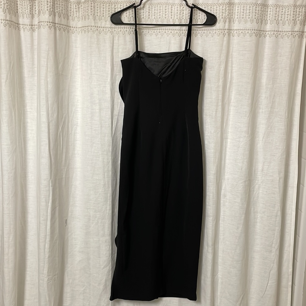 BARDOT RONA RUFFLE MIDI DRESS - Picture 7 of 8